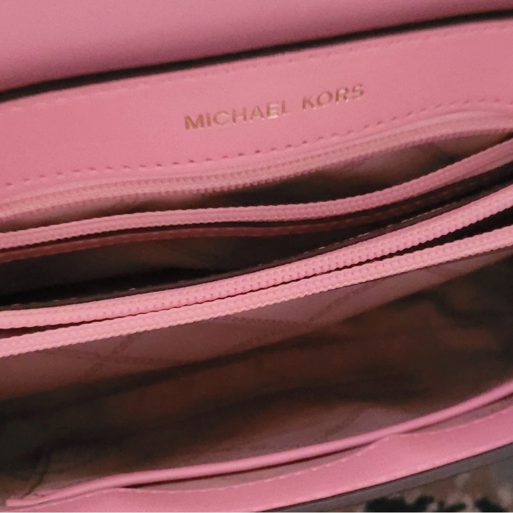 Michael Kors Black and Pink Crossbody Bag with Gold Accents - Picture 5 of 10